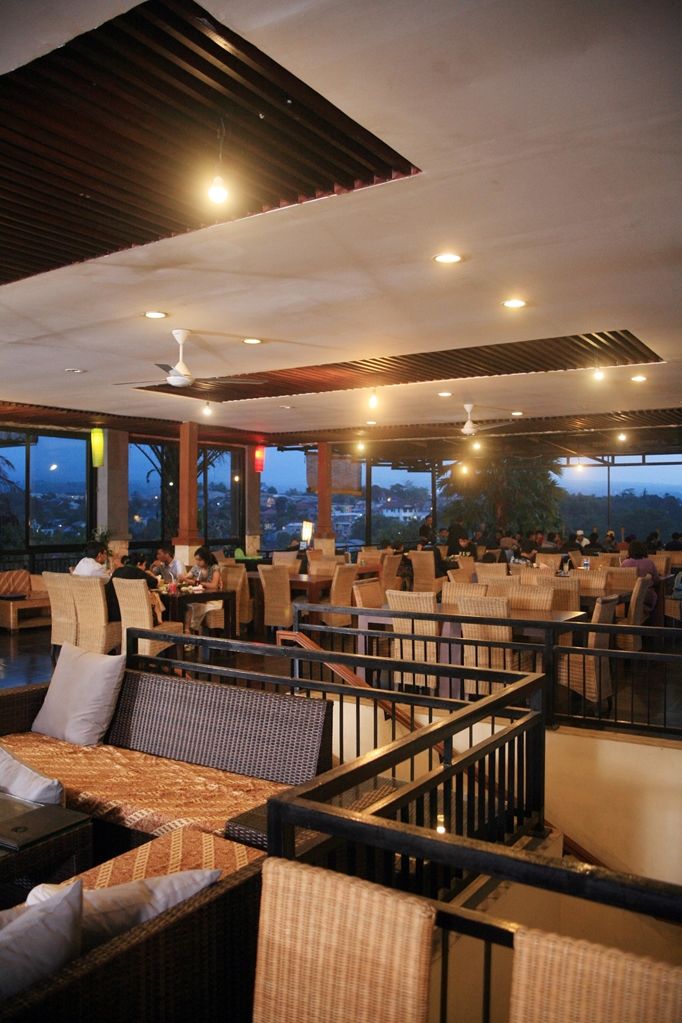 Kyriad Bukit Gumati Hotel 3*